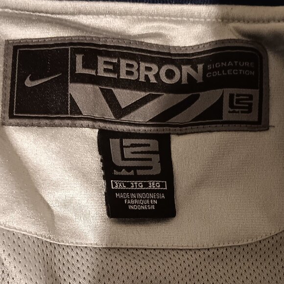 Nike LeBron Signature Collection Short-sleeved warmup jacket - Picture 1 of 4